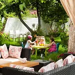 Hotel Venus Nea Styra