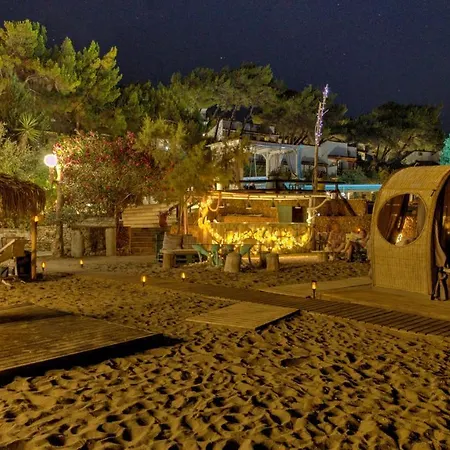 Venus -evia Greece فندق نيا ستيرا