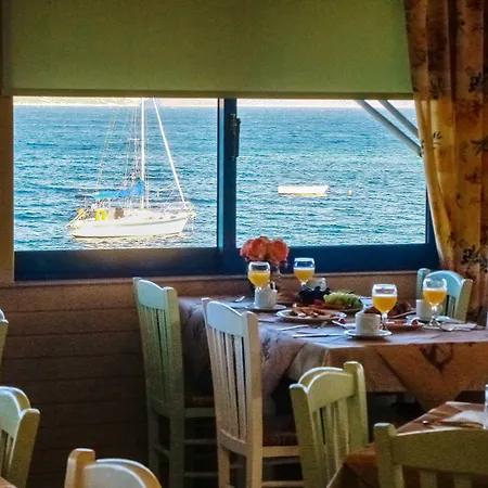 Hotel Venus -evia Greece Nea Styra
