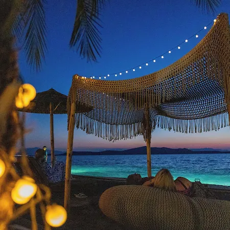 维纳斯海滩酒店 3* 尼亚斯蒂拉