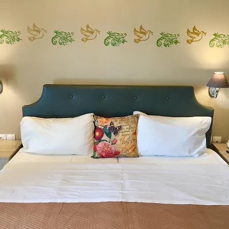 Hotel Venus -evia Greece Nea Styra