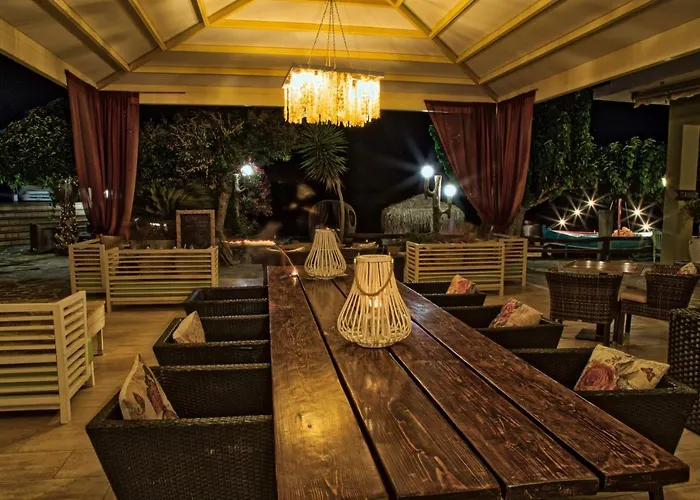 Venus Hotel Nea Styra